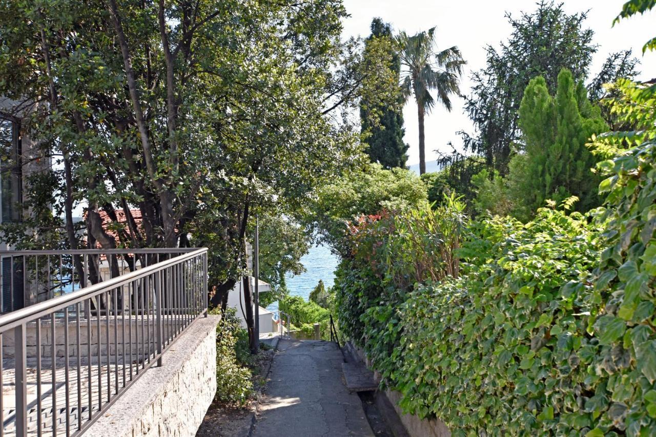 4K - Modern Apartment Very Close To The Sea Herceg Novi Exterior foto